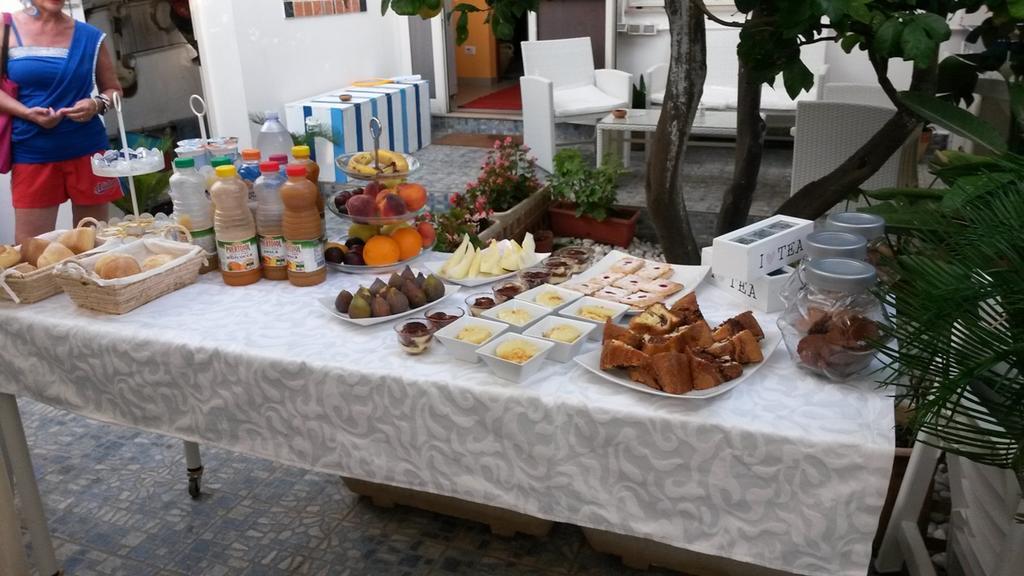 B&B Gi & Gio Càbras Εξωτερικό φωτογραφία