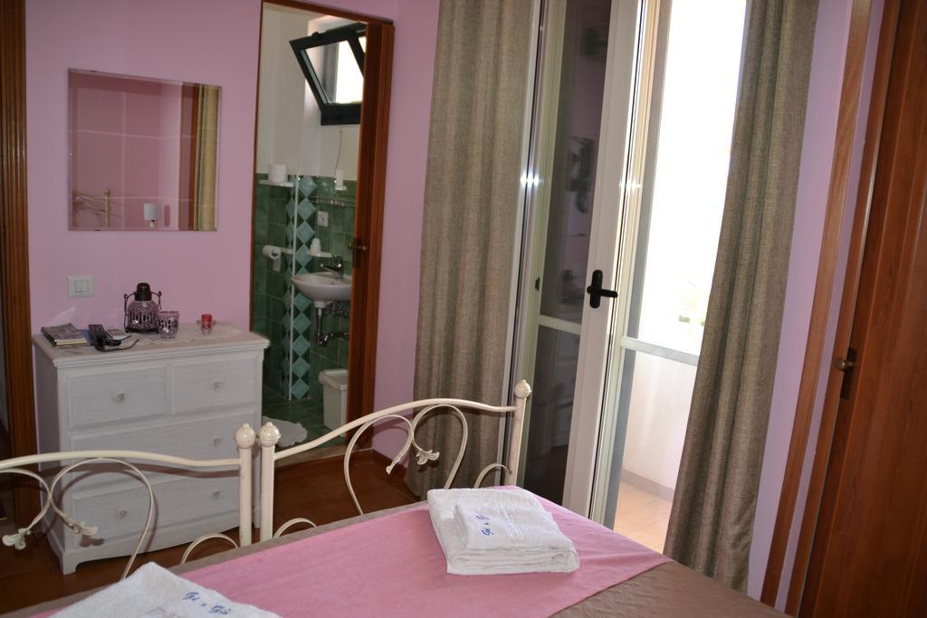 B&B Gi & Gio Càbras Εξωτερικό φωτογραφία
