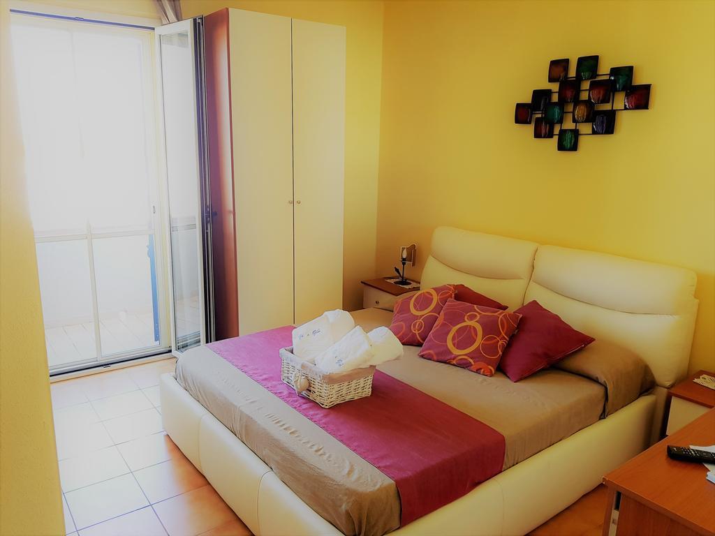 B&B Gi & Gio Càbras Εξωτερικό φωτογραφία
